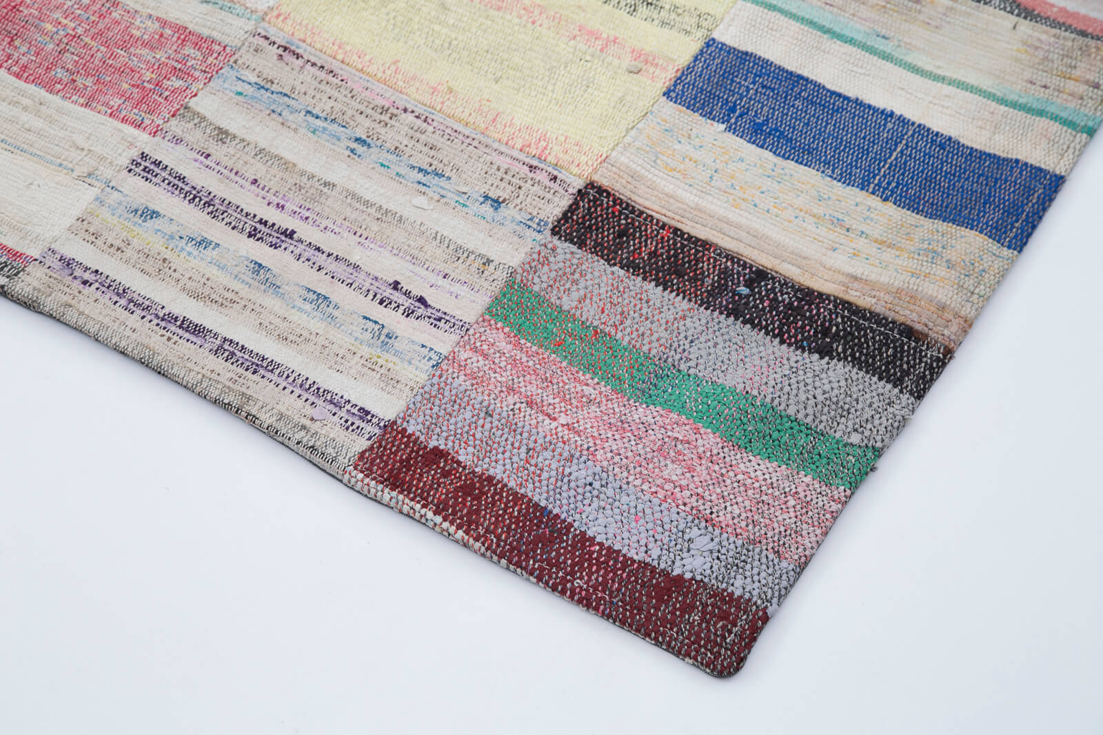 Handmade Patchwork Rug - Grey Area Rug 6x9 Feet | Cotton Wool Durable Carpet