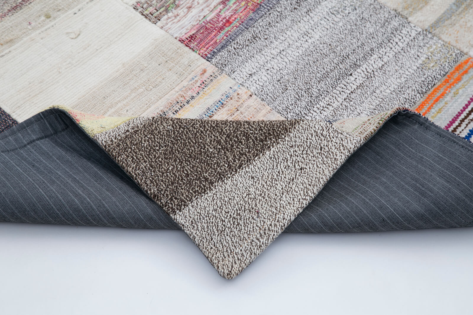 Handmade Patchwork Rug - Grey Area Rug 6x9 Feet | Cotton Wool Durable Carpet