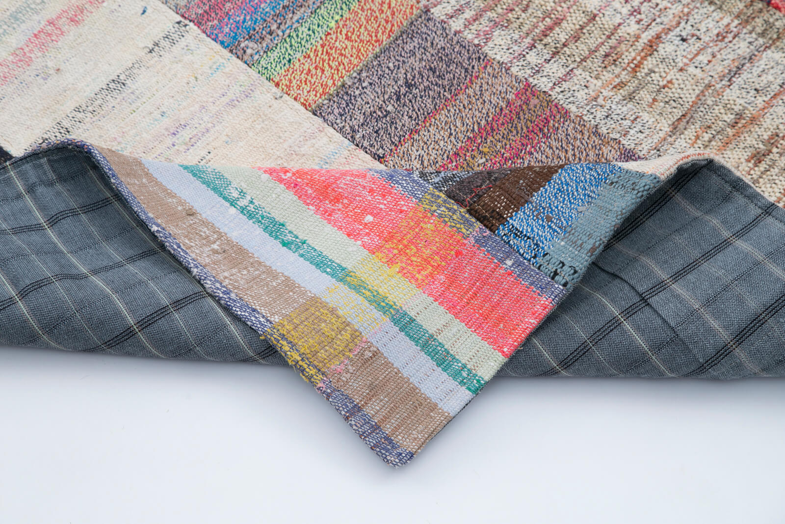 Handmade Wool Area Rug - Kirk Yama Grey Patchwork Cotton Wool Carpet 6'6''x9'11''