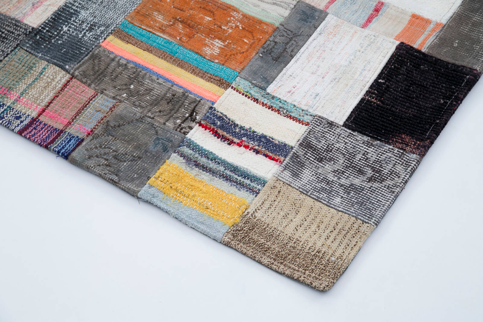 Handmade Patchwork Rug | Vintage Turkish Carpet 6x9 Feet - Soft Wool Floor Rug
