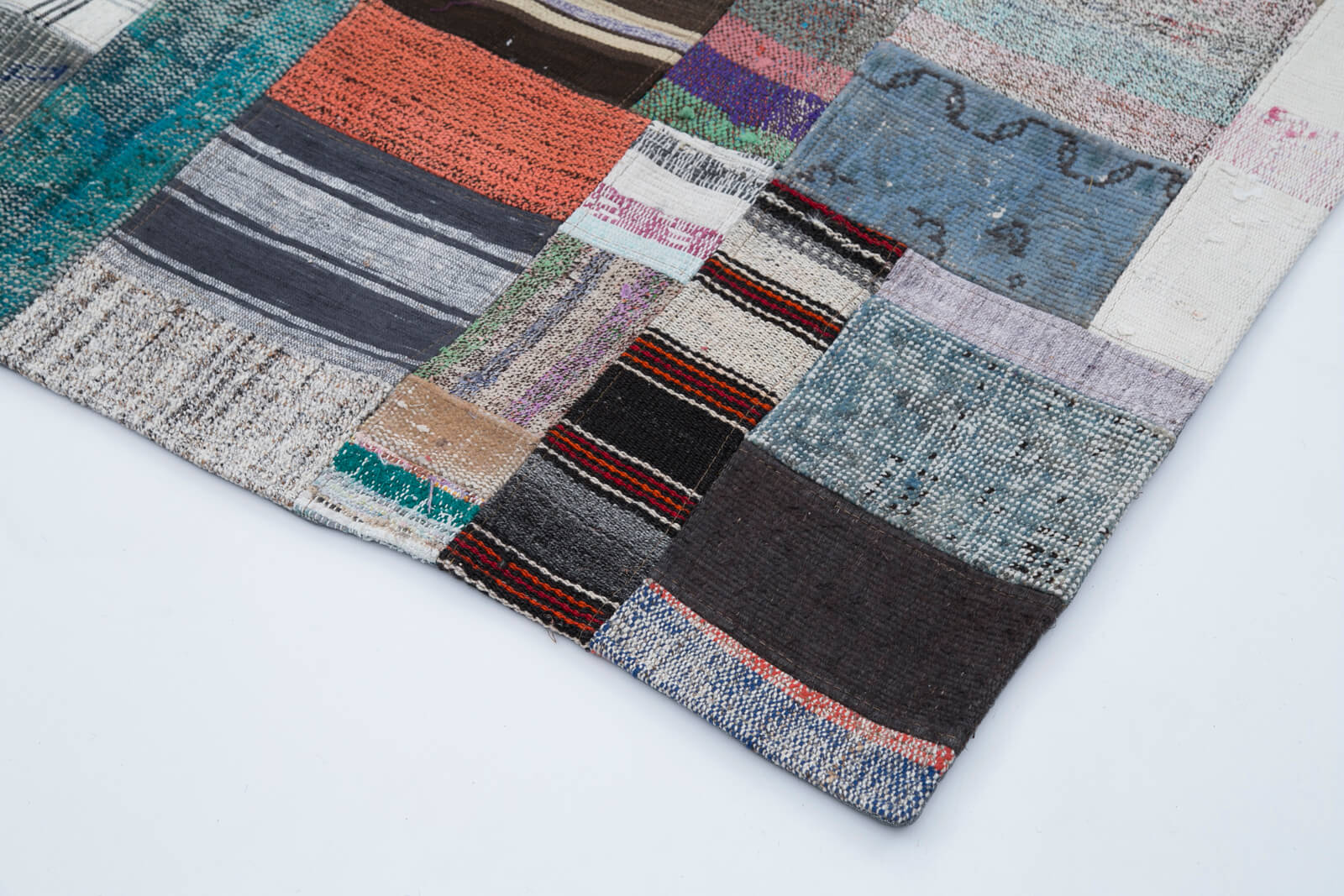 Handmade Patchwork Area Rug - Kirk Yama Grey Cotton Wool Carpet 6x10