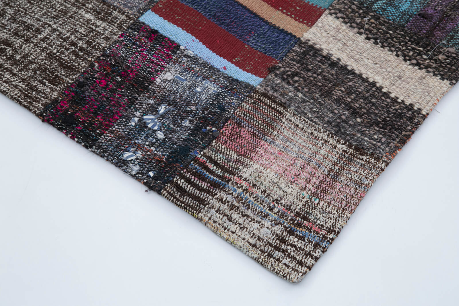 Handmade Wool Area Rug - Kirk Yama Grey Patchwork Cotton Wool Rug 3'3''x8'2''
