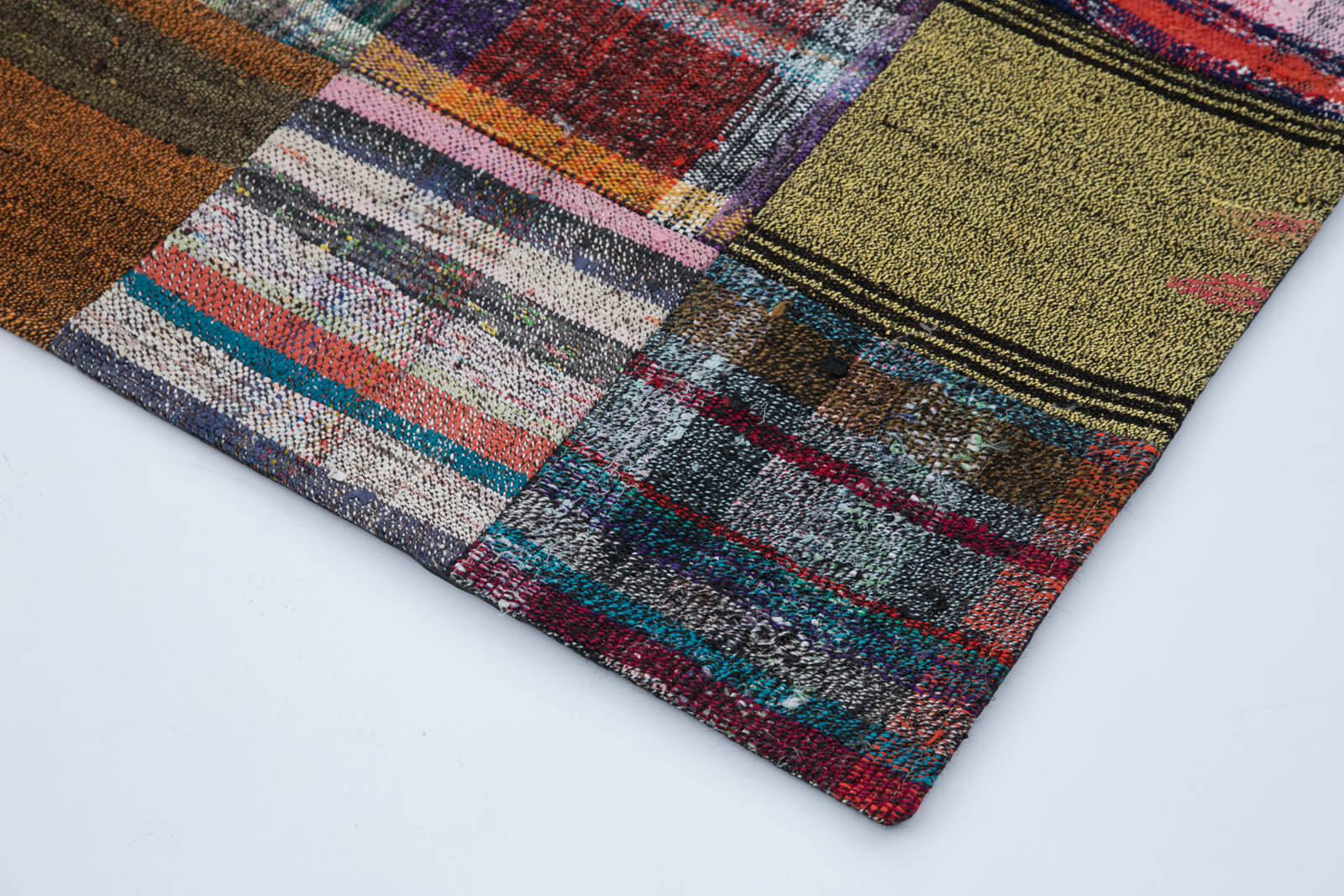 Handmade Wool Area Rug - Grey Patchwork Carpet | Durable Cotton Wool Rug 5'11''x7'10''