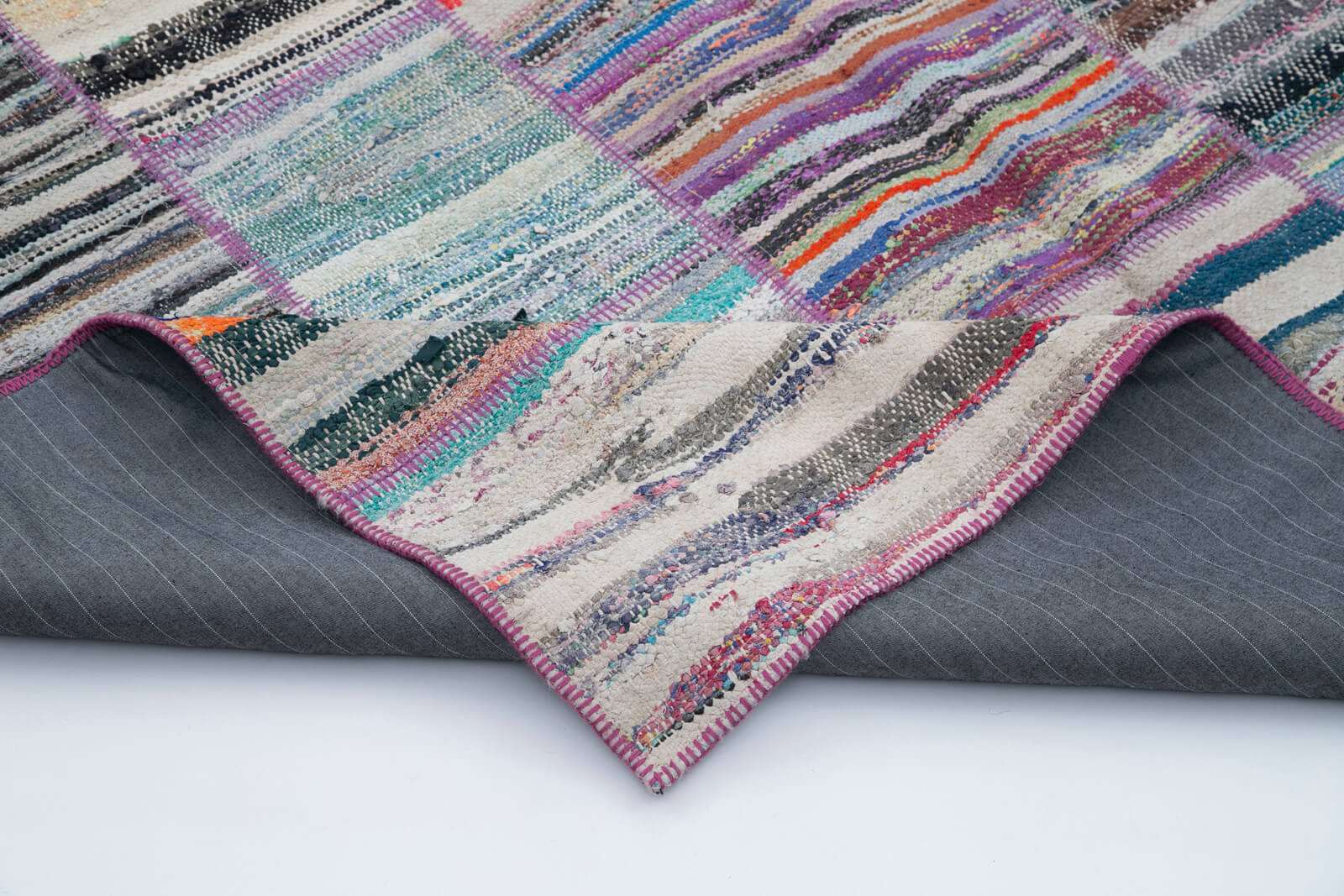 Handmade Patchwork Rug - Kirk Yama Grey Cotton Wool Vintage Area Carpet 6'7''x7'9''