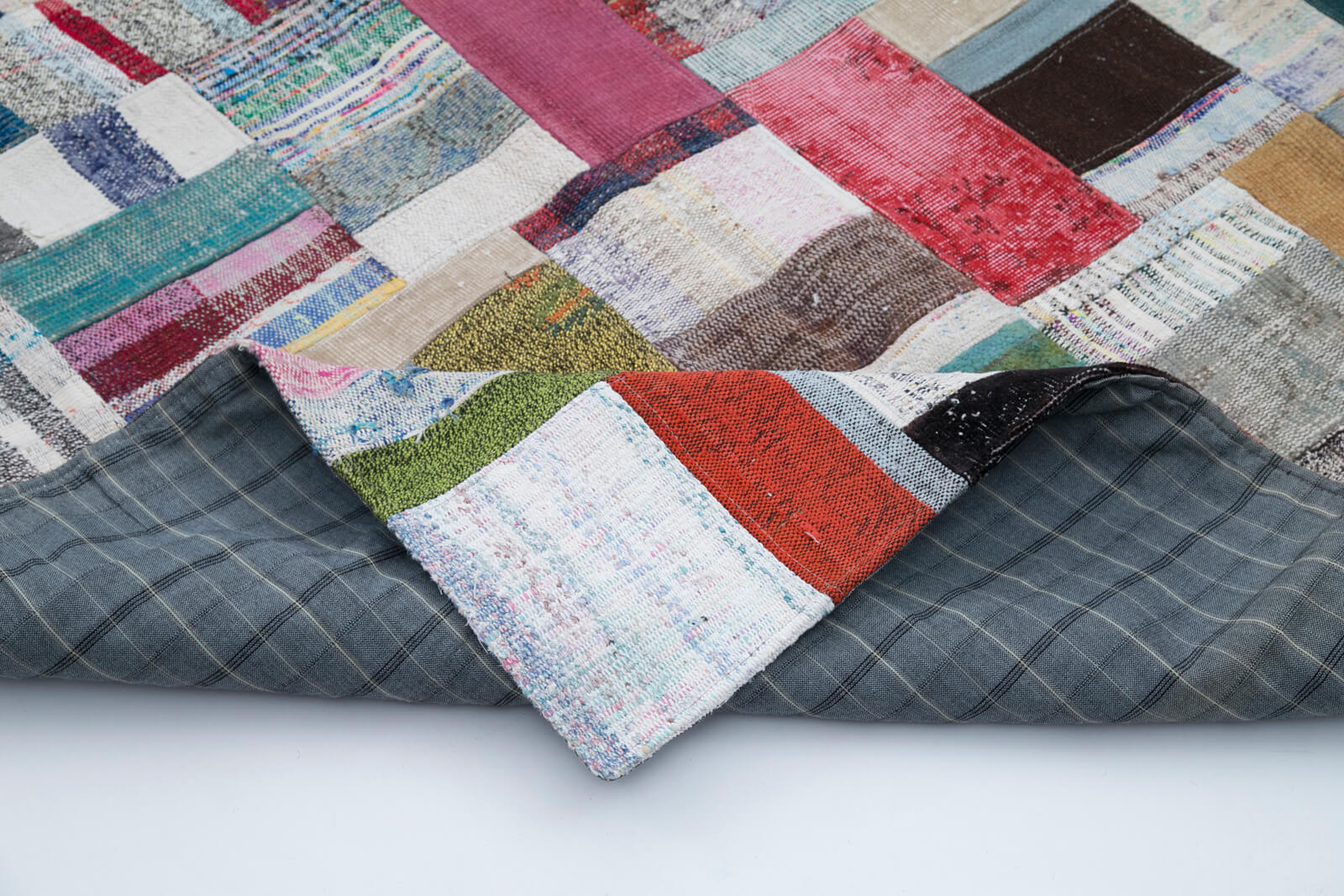 Handmade Wool Area Rug - Grey Patchwork Cotton Wool Rug 5'8'' x 7'10'' | Durable, Soft Floor Covering