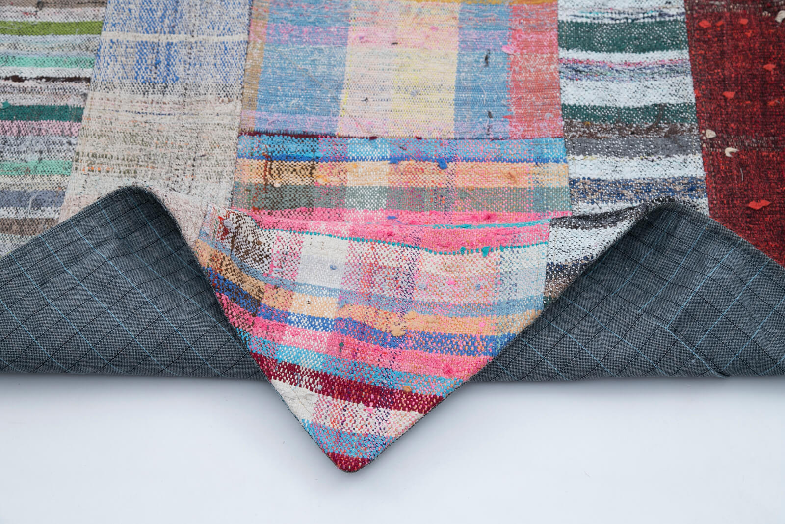 Handmade Patchwork Rug – Grey Cotton Wool Area Rug 6'9" x 10'0" Durable Soft Wool Carpet