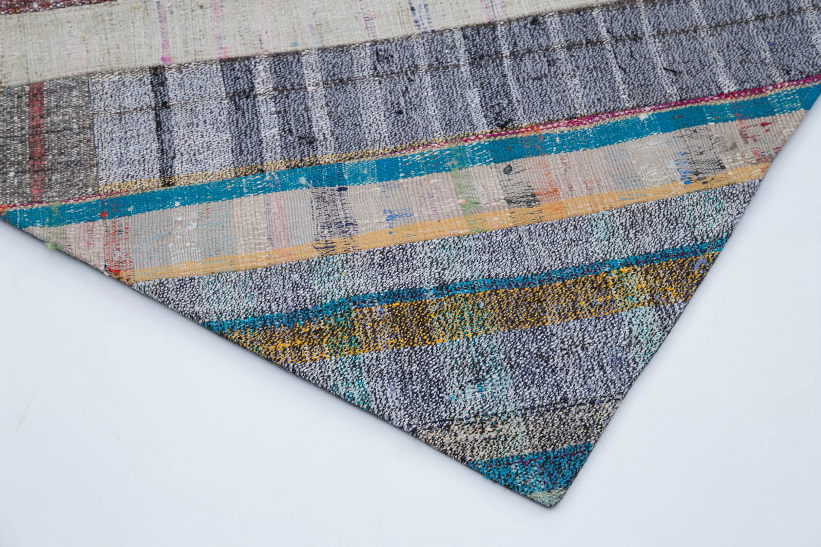 Handmade Patchwork Rug – Kirk Yama Grey Cotton Wool 6x10 Area Rug