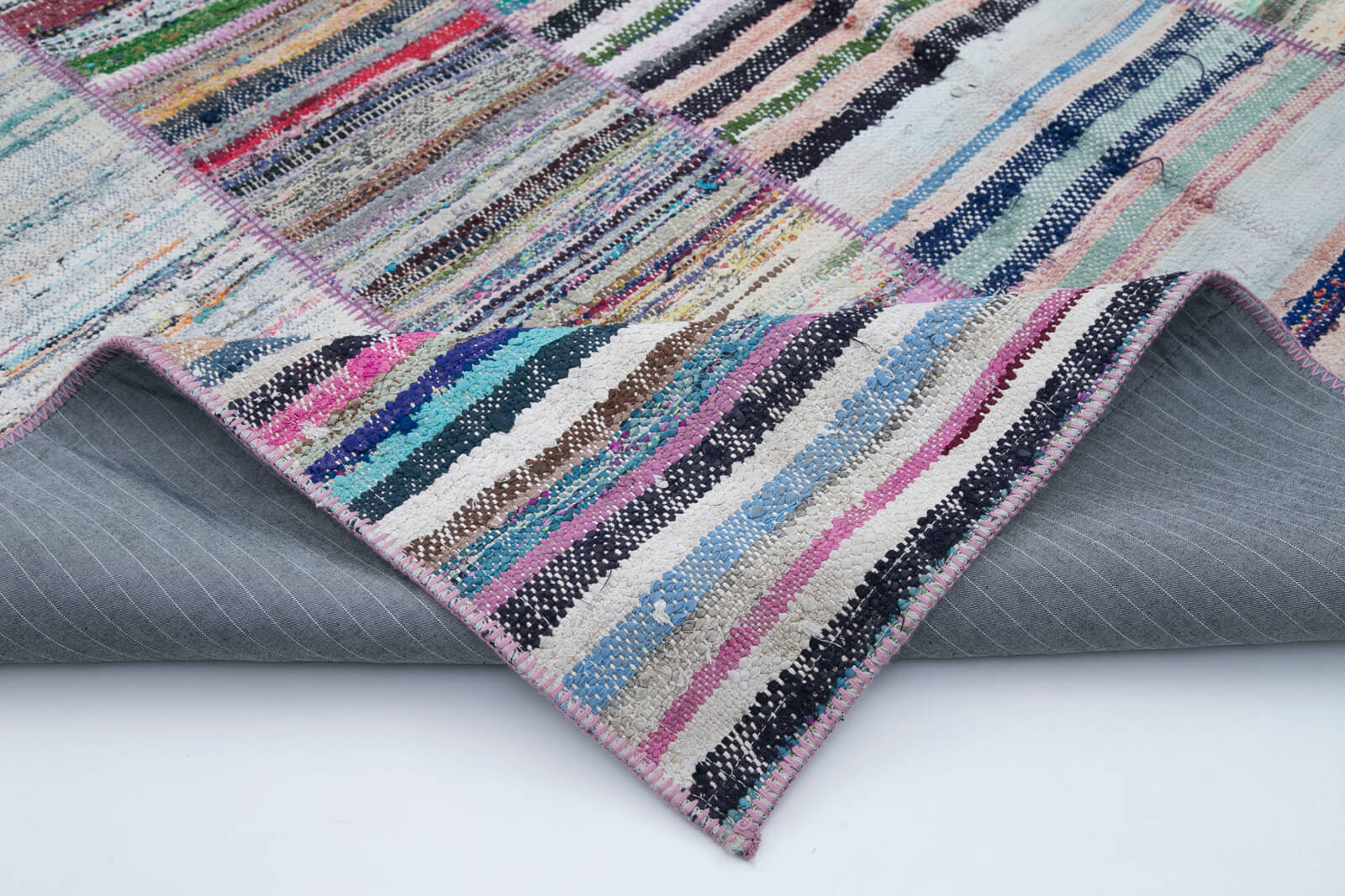 Handmade Wool Area Rug - Kirk Yama Grey Patchwork Cotton Wool Carpet 9'3"x6'6"