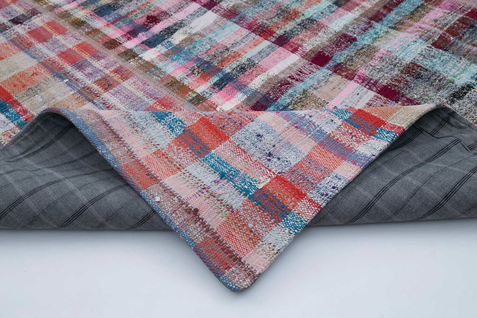 Handmade Patchwork Rug – Kirk Yama Grey Cotton Wool Area Rug 6'6''x9'9''