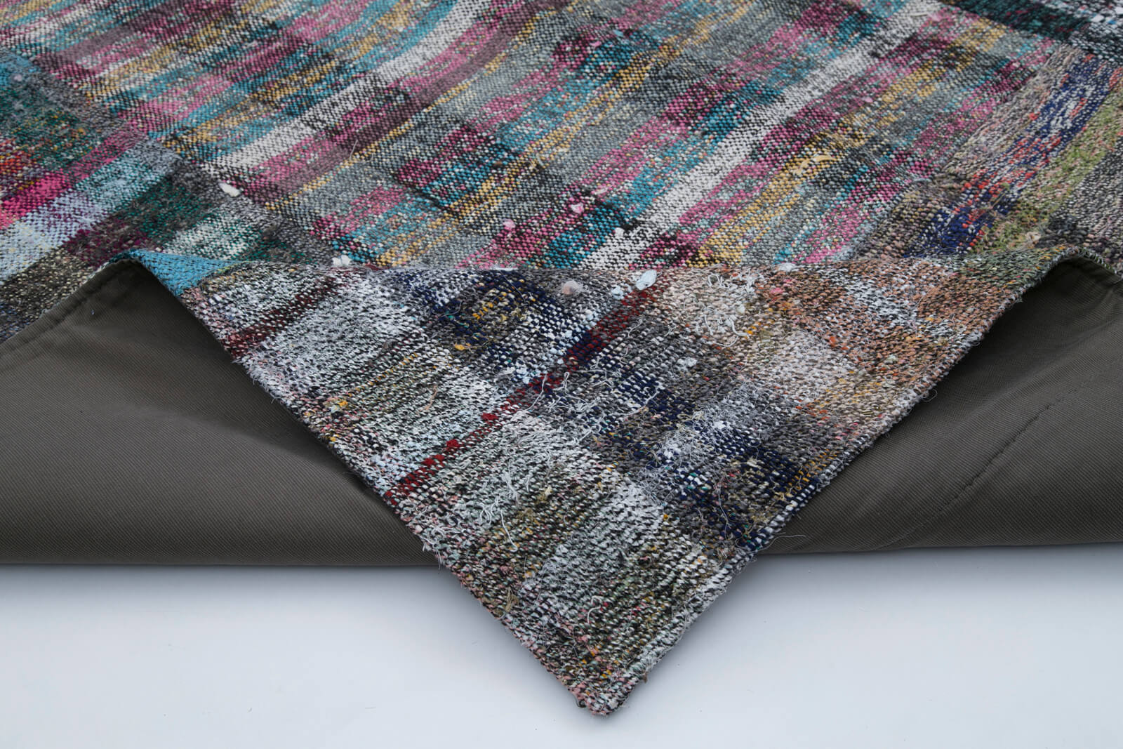 Handmade Patchwork Rug – Kirk Yama Grey Cotton Wool Carpet 6'6''x9'11''