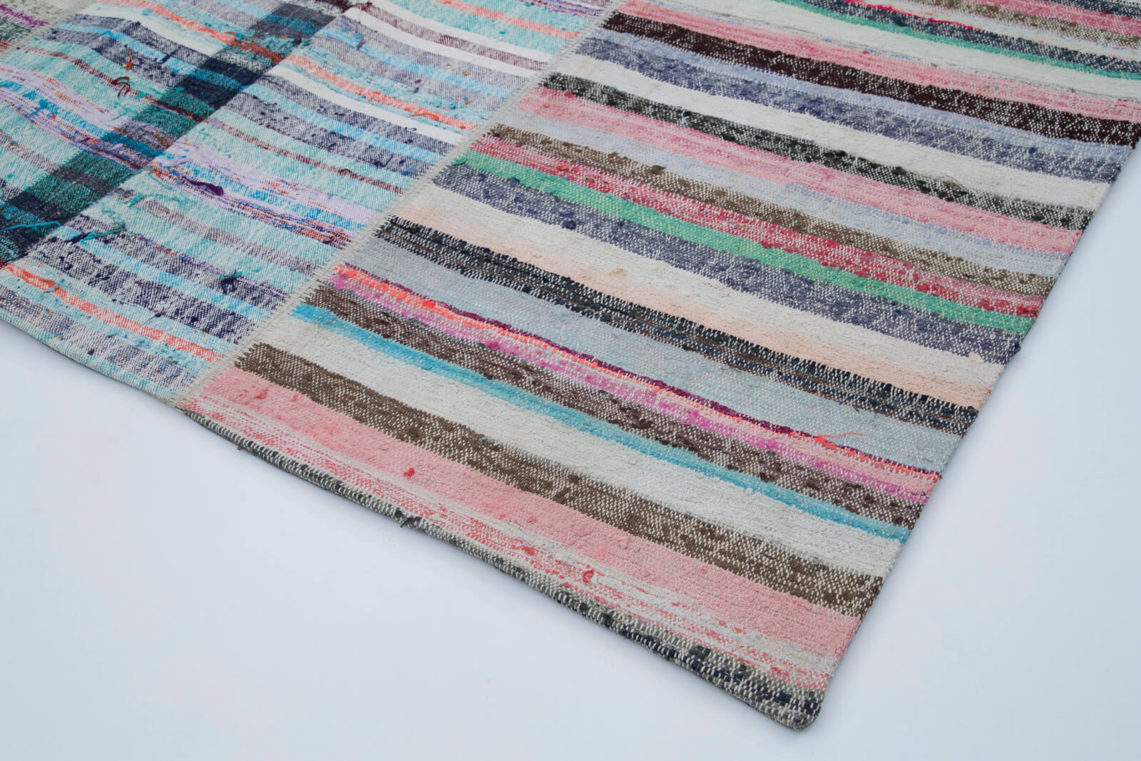 Handmade Patchwork Rug - Kirk Yama Grey Cotton Wool Area Rug 6'8''x9'10''