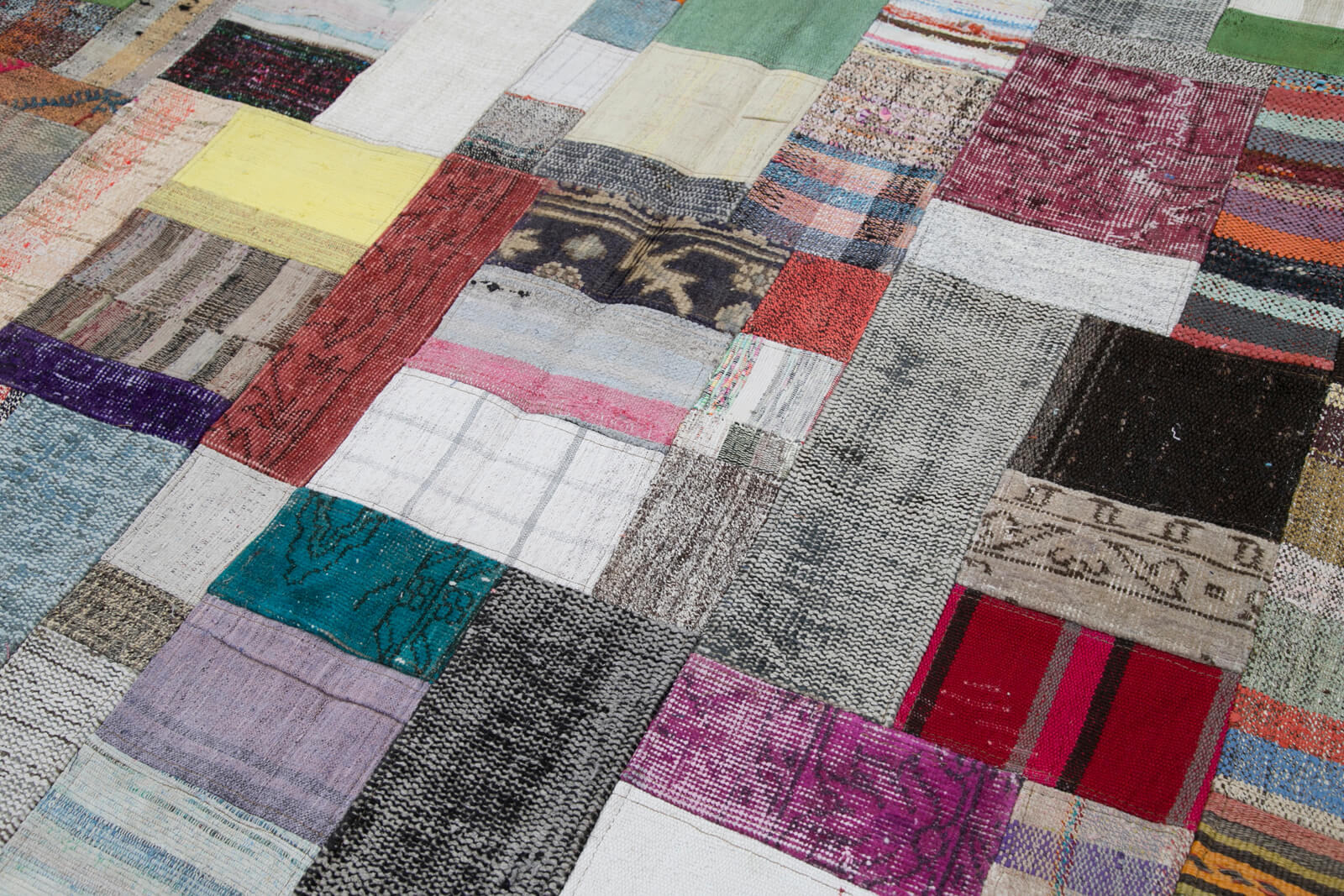 Handmade Wool Area Rug – Grey Patchwork Rug Cotton Wool Carpet 6'7''x10'0''