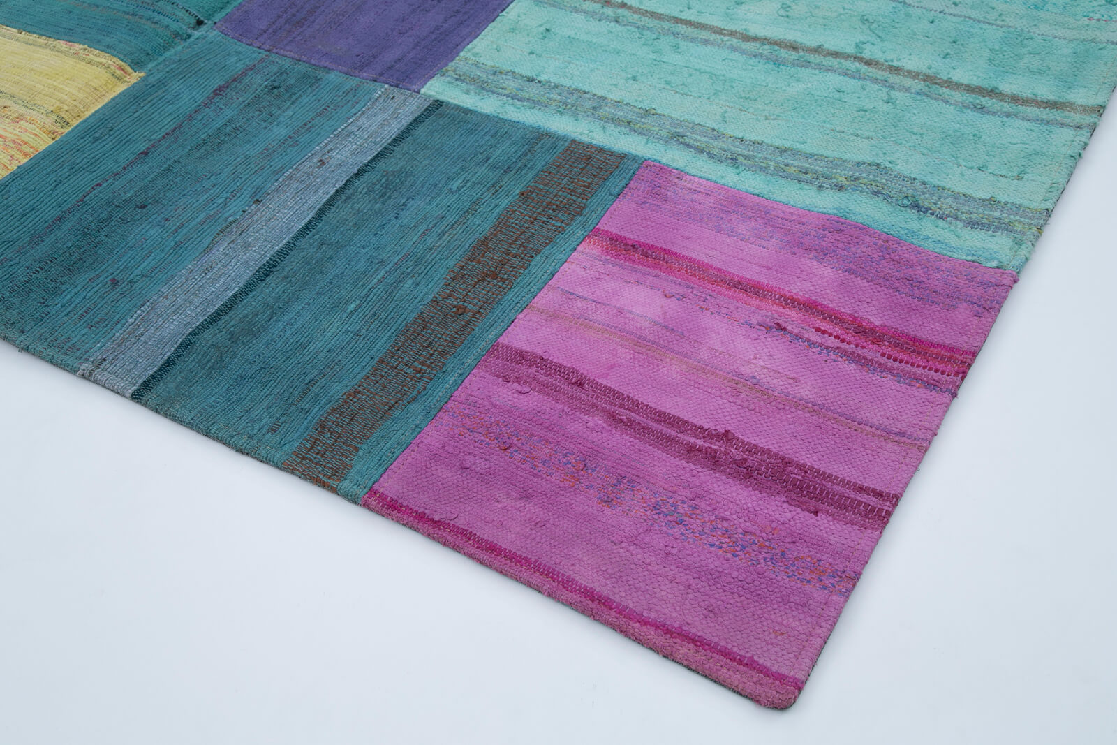 Handmade Patchwork Rug - Kirk Yama Grey Area Rug 6'7''x9'11'' Cotton Wool Carpet