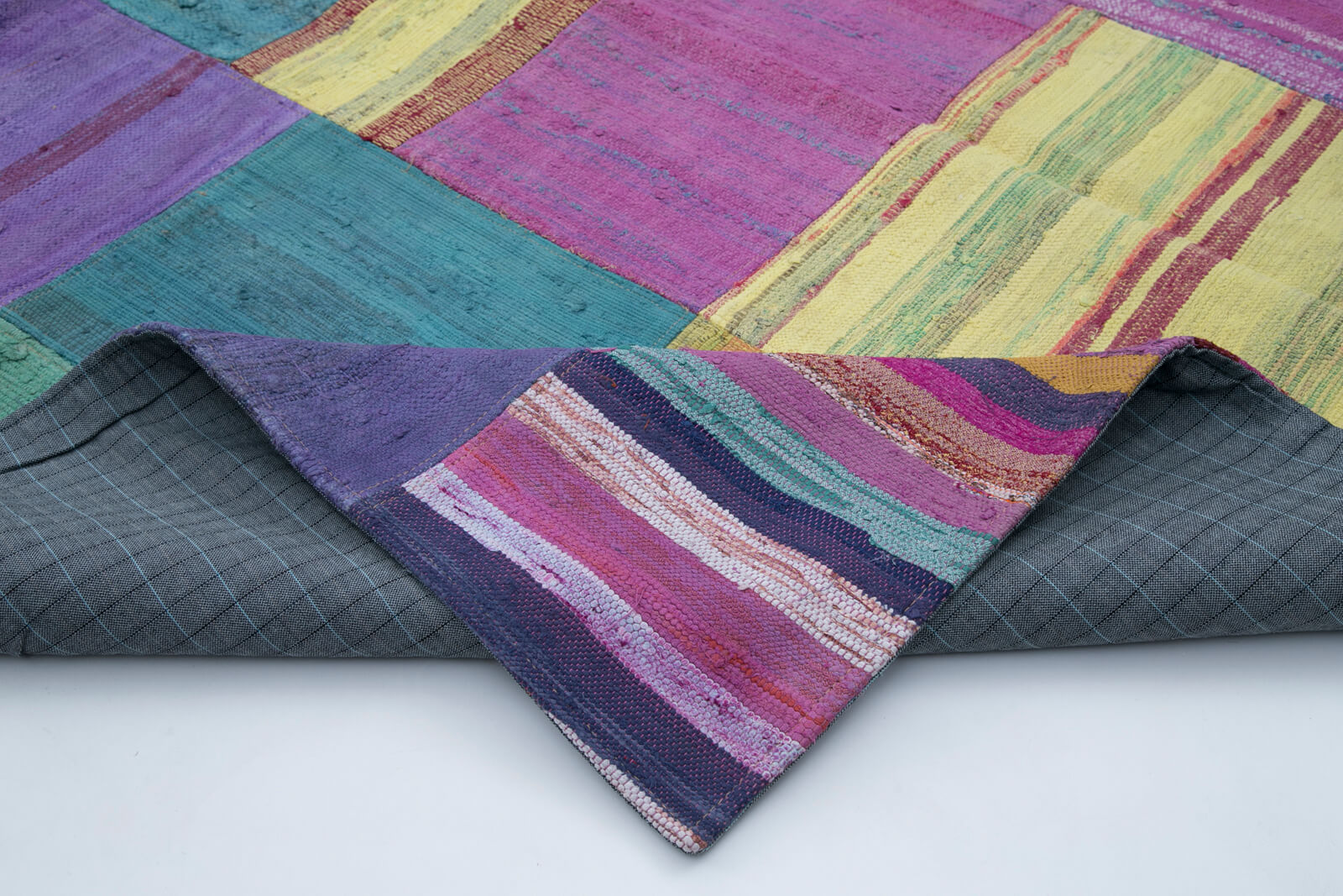 Handmade Patchwork Rug - Kirk Yama Grey Area Rug 6'7''x9'11'' Cotton Wool Carpet