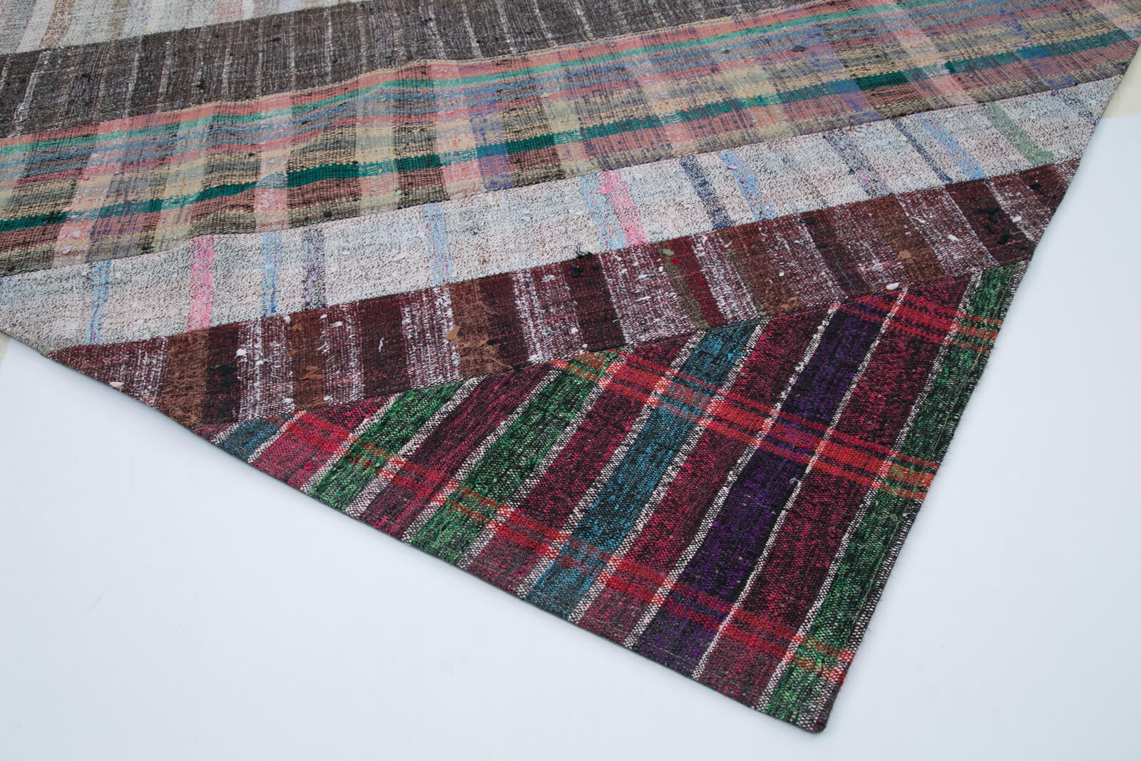 Handmade Patchwork Rug - Kirk Yama Grey Cotton Wool Area Rug 6'8" x 9'11"