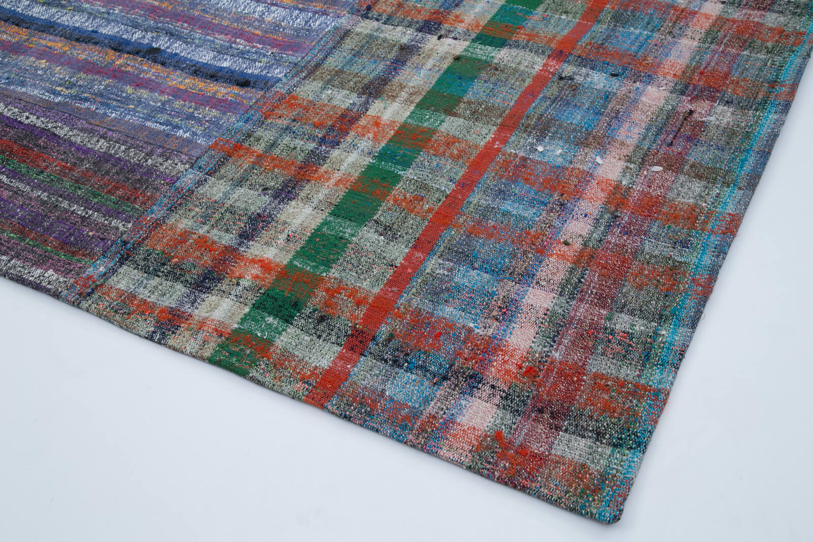 Handmade Wool Area Rug - Kirk Yama Grey Patchwork Cotton Wool Rug 6x9