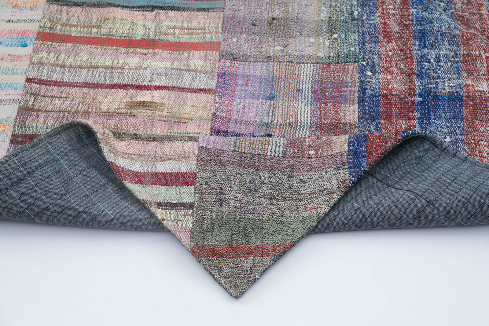 Handmade Wool Area Rug - Kirk Yama Grey Patchwork Cotton Wool Carpet 6'8''x10'
