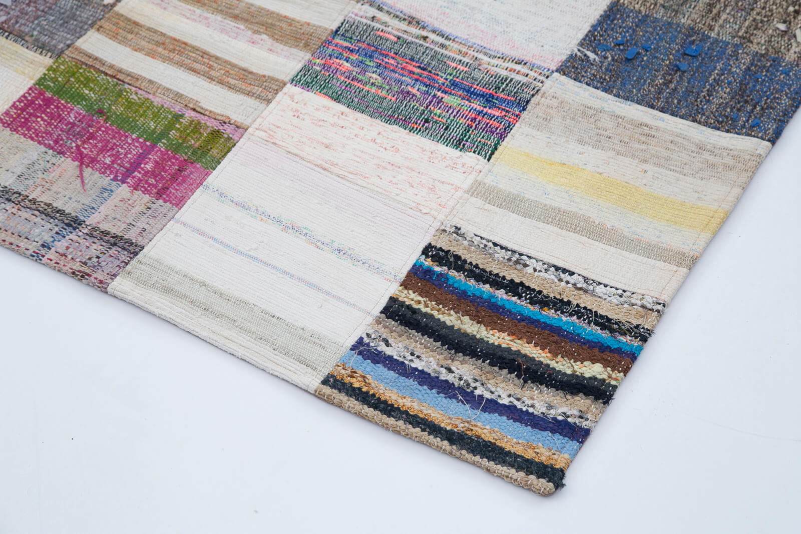 Handmade Wool Area Rug – Grey Patchwork Style Carpet With Durable Cotton Weave 6'8''x9'11''