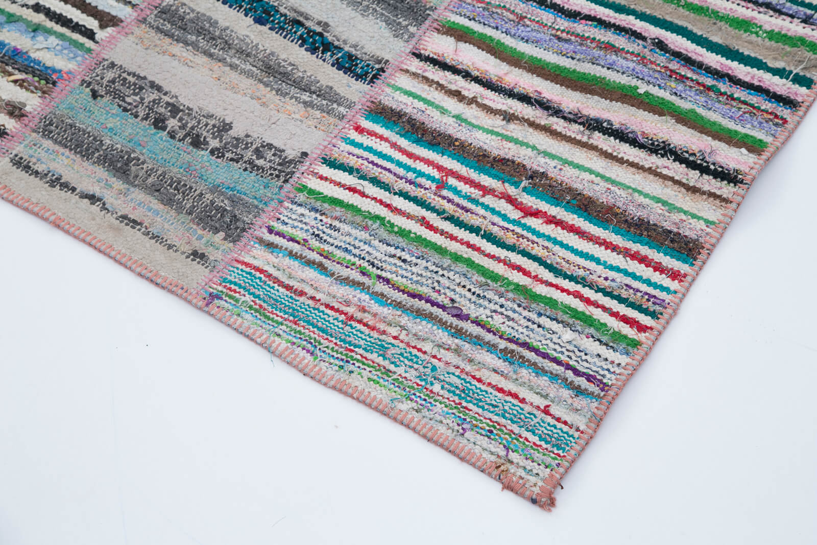 Kirk Yama Grey Patchwork Cotton Wool Handmade Area Rug 6'7'' x 9'9''