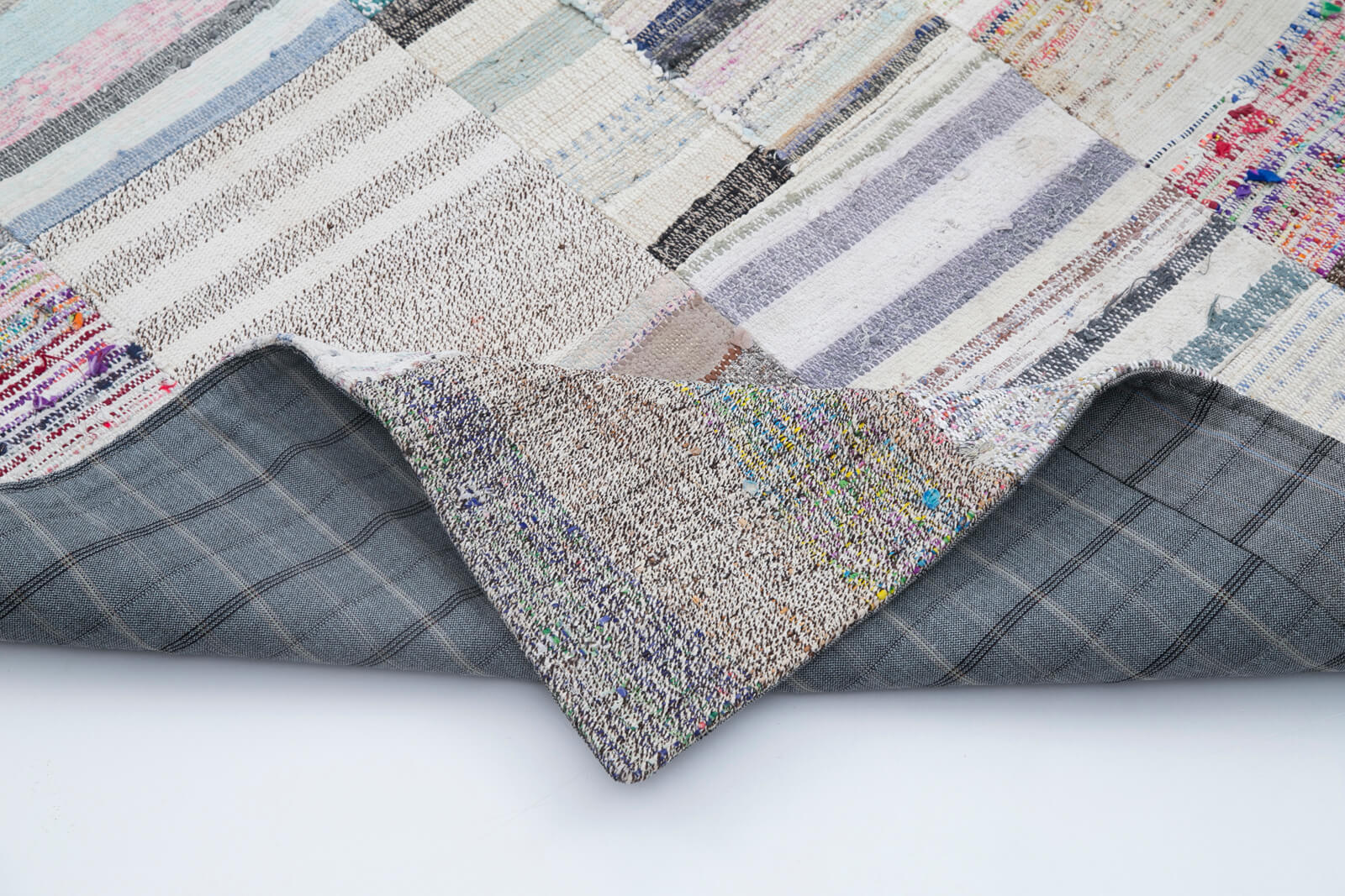 Handmade Patchwork Rug - Kirk Yama Grey Cotton Wool 6'8''x9'10'' Vintage Area Rug
