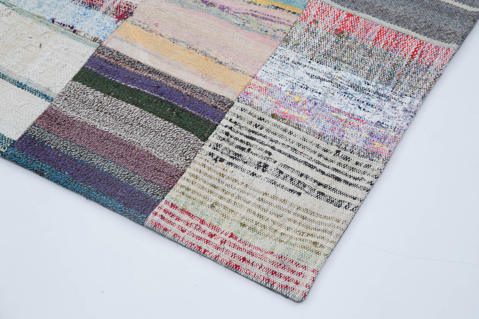 Handmade Patchwork Rug - Kirk Yama Grey Cotton Wool Vintage Area Rug 6'8''x9'10''