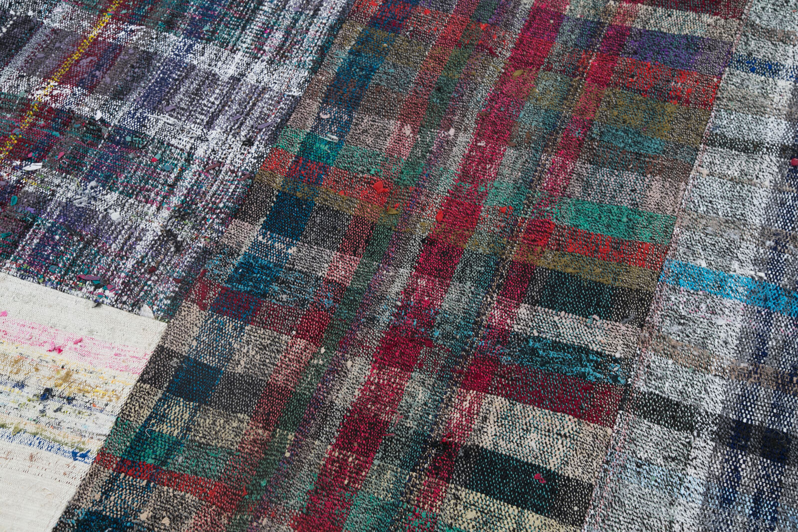 Handmade Patchwork Rug - Kirk Yama Grey Cotton Wool Vintage Area Rug 6'7''x9'10''