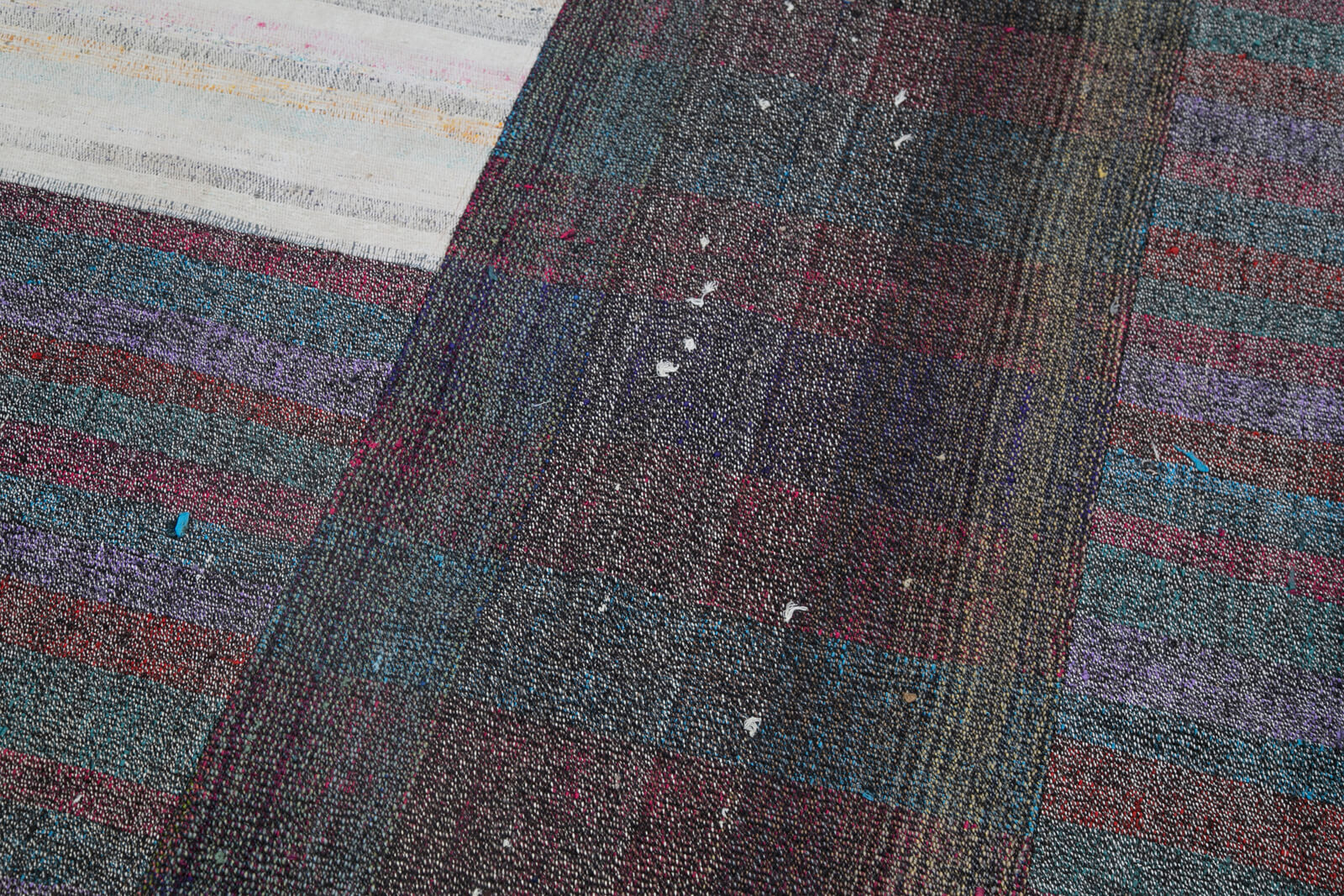 Handmade Wool Area Rug - Grey Patchwork Style Cotton Wool Carpet 6'7''x9'11''