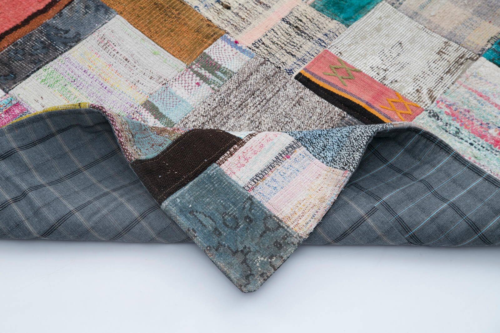 Handmade Area Rug – Vintage Grey Patchwork Cotton Wool Carpet 8'1'' x 10'1''