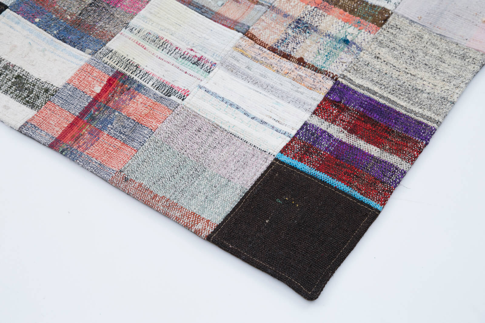 Handmade Patchwork Rug – Kirk Yama Grey Cotton Wool Area Rug 7'11'' x 9'9''