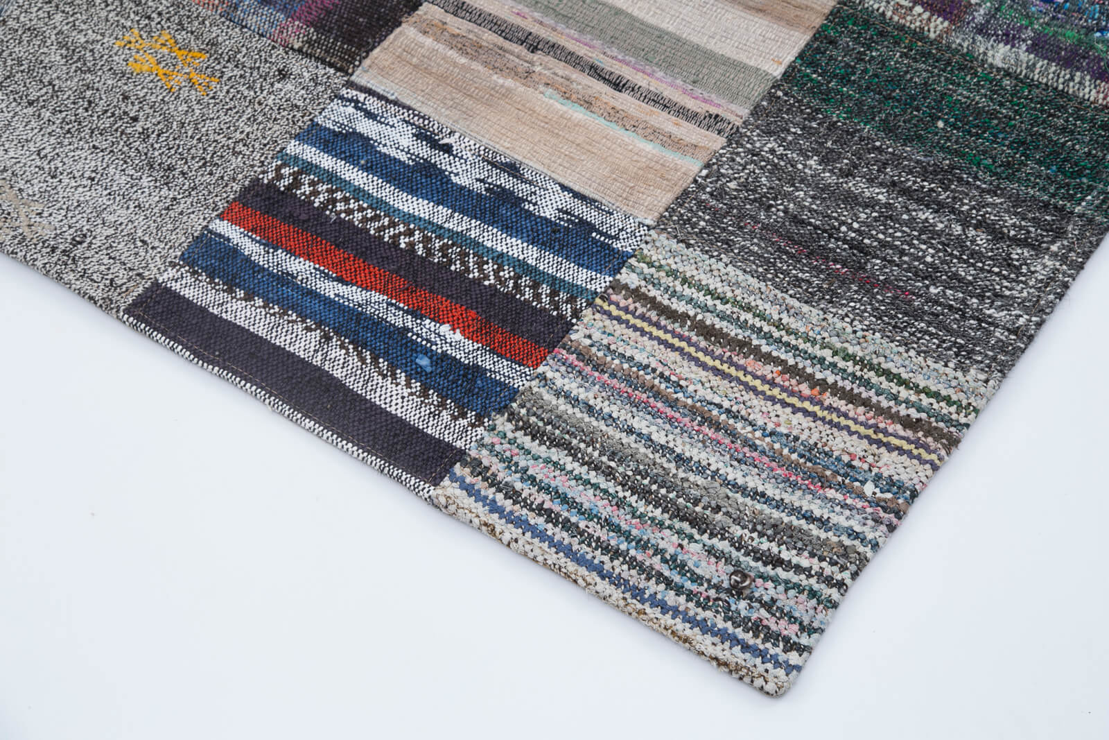 Handmade Patchwork Rug - Kirk Yama Grey Cotton Wool Area Rug 7'10'' x 9'9''