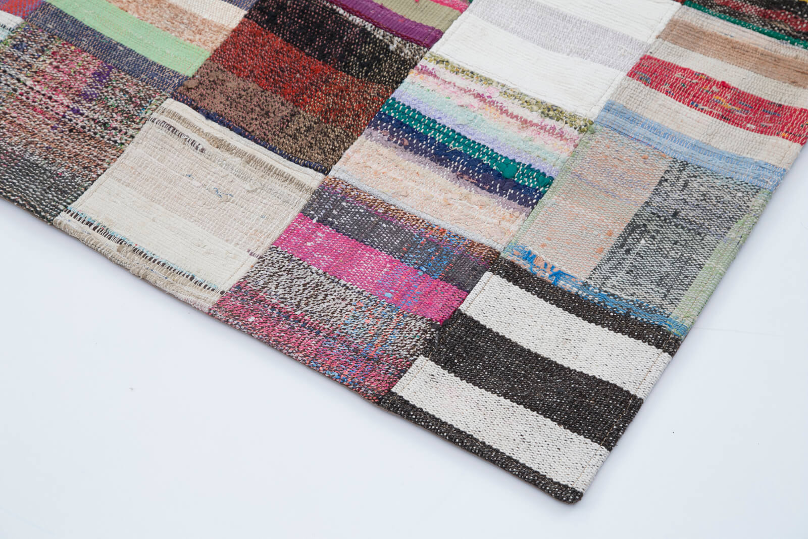 Handmade Patchwork Rug - Kirk Yama Grey Cotton Wool Area Rug 7'11'' x 9'10''