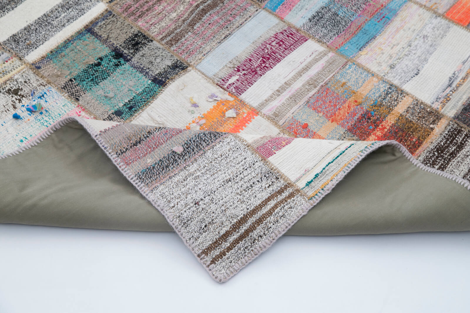 Handmade Wool Area Rug – Kirk Yama Grey Patchwork Cotton Wool Blend Carpet 7'11''x10'
