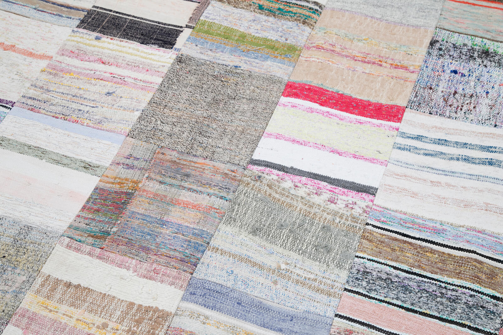 Handmade Patchwork Rug - Kirk Yama Grey Patchwork Carpet 8'2''x10'1'' Cotton Wool