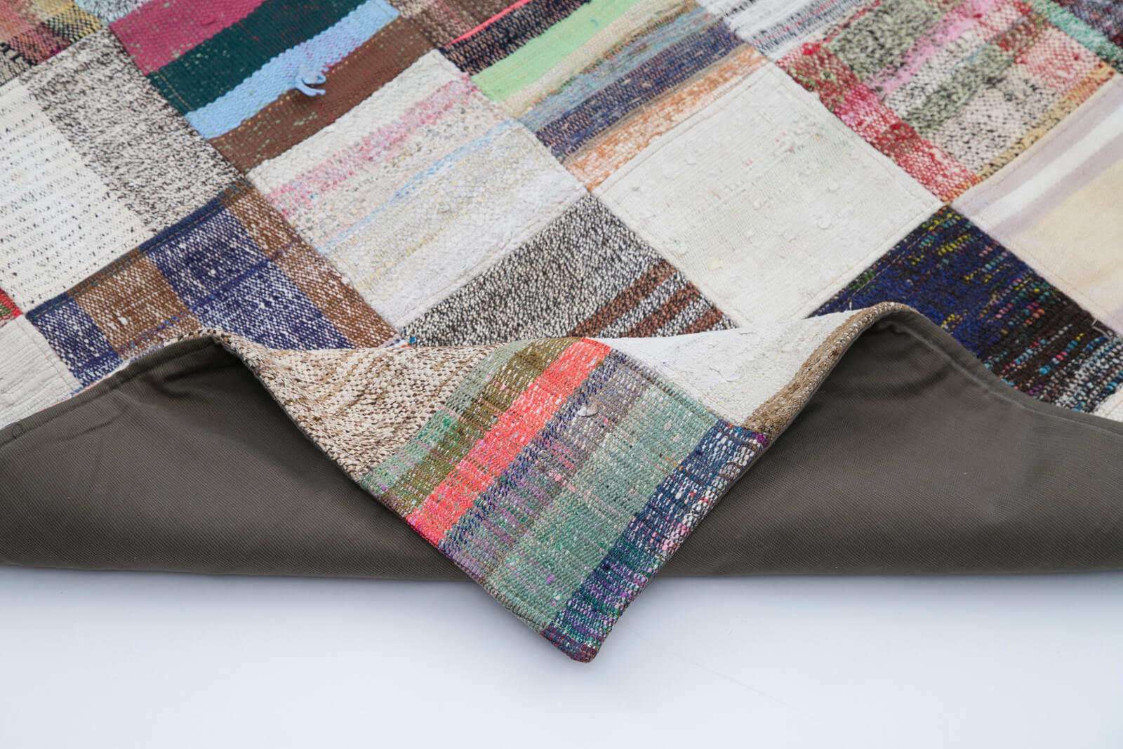 Handmade Area Rug – Grey Patchwork Turkish Wool Carpet 7'11''x9'10'' Durable Cotton Blend