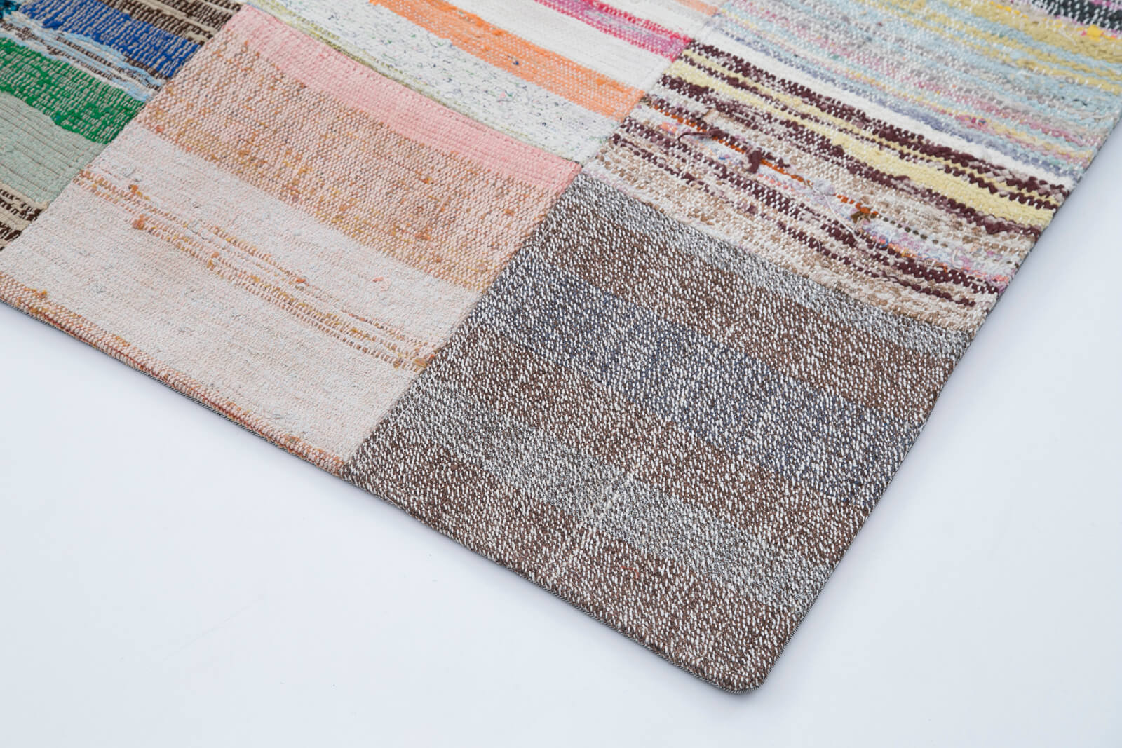 Handmade Patchwork Rug - Kirk Yama Grey Cotton Wool Area Rug 8'2'' x 10'0''