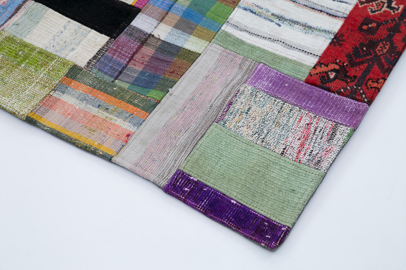 Handmade Patchwork Rug – Kirk Yama Grey Cotton Wool Area Rug 8'2''x10'0''