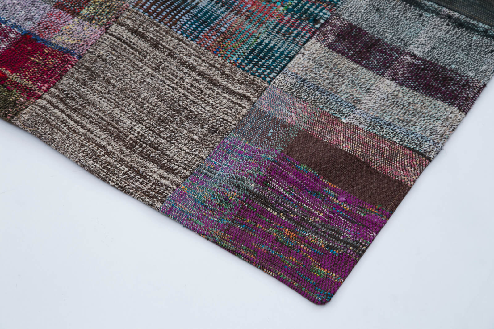 Handmade Patchwork Rug - Kirk Yama Grey Area Rug 7'9''x9'10'' Cotton Wool