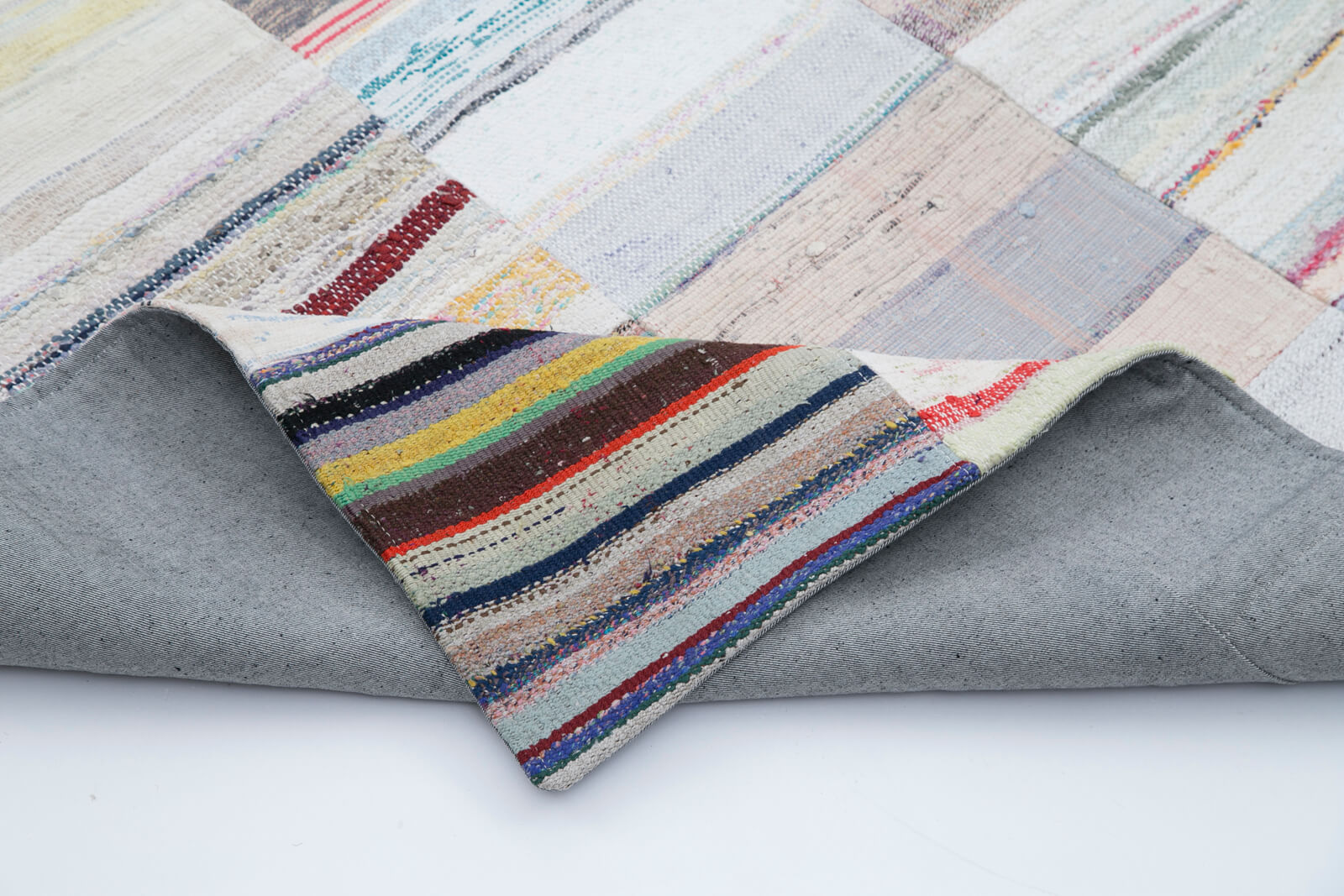 Handmade Patchwork Rug - Kirk Yama Grey Cotton Wool Blend Area Rug 8'2"x10'0"