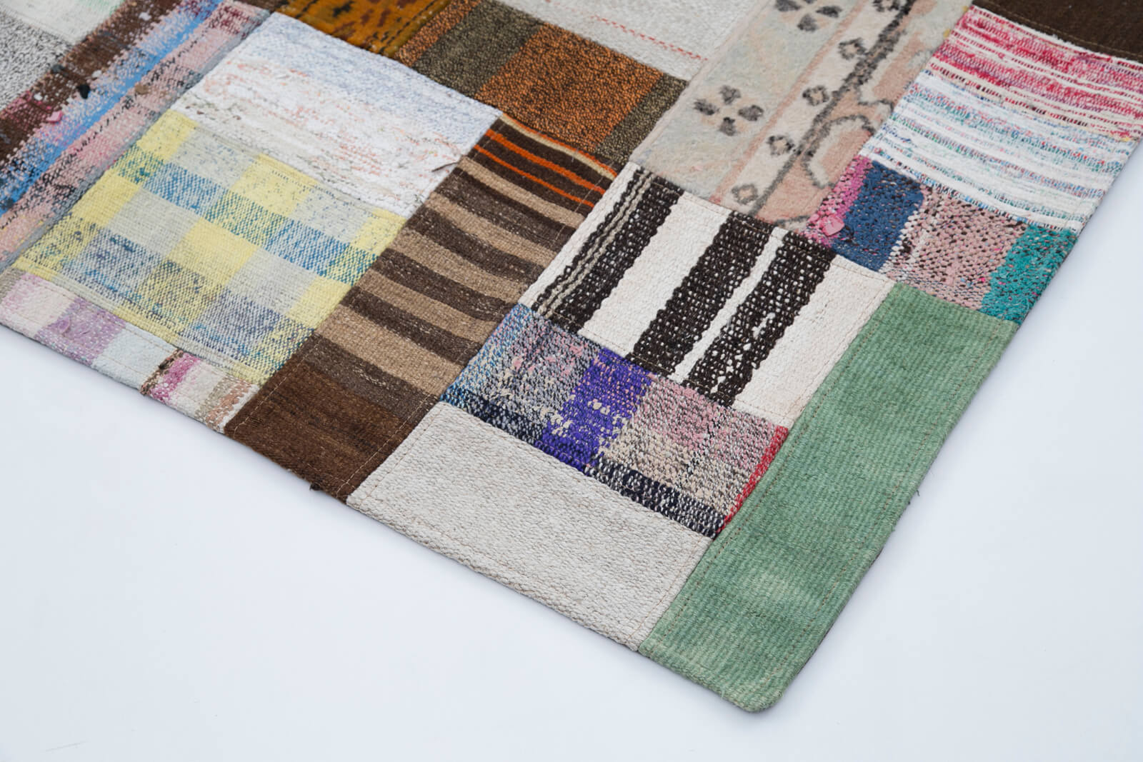 Handmade Patchwork Rug – Kirk Yama Grey Cotton Wool Vintage Area Carpet 8x10