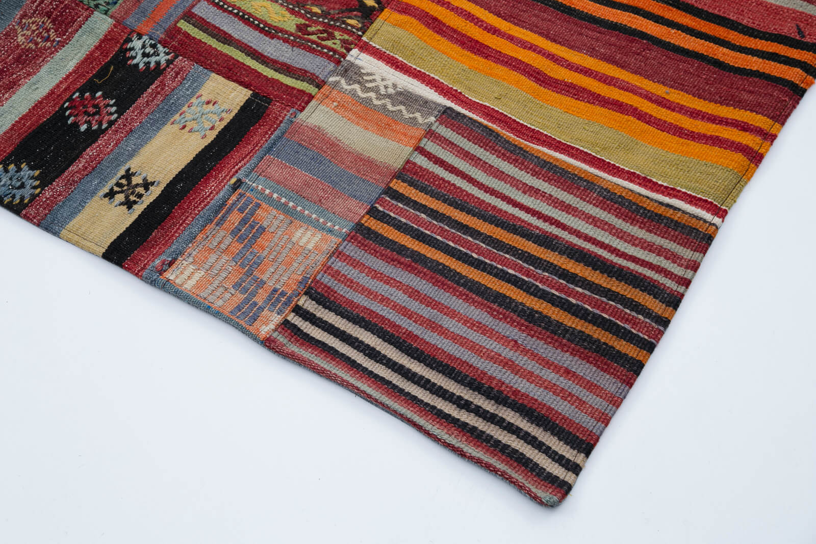 Handmade Area Rug - Kirk Yama Red Patchwork Cotton Wool Vintage Carpet 6'8''x9'11''