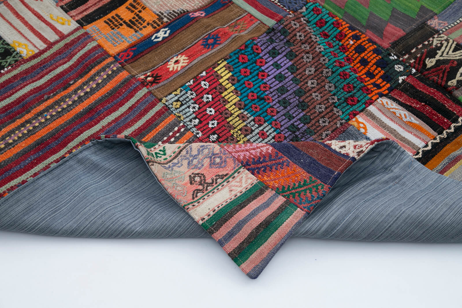 Handmade Area Rug - Kirk Yama Burgundy Turkish Patchwork Cotton Wool 6'8''x9'11''