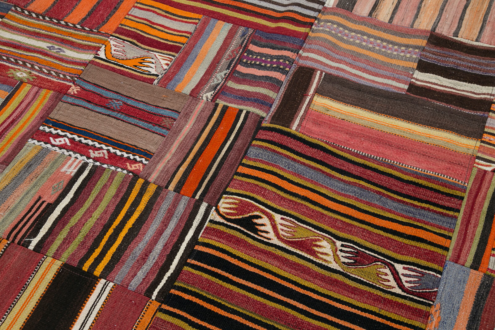 Handmade Area Rug - Kirk Yama Orange Patchwork Cotton Wool Blend 6'7''x9'10''