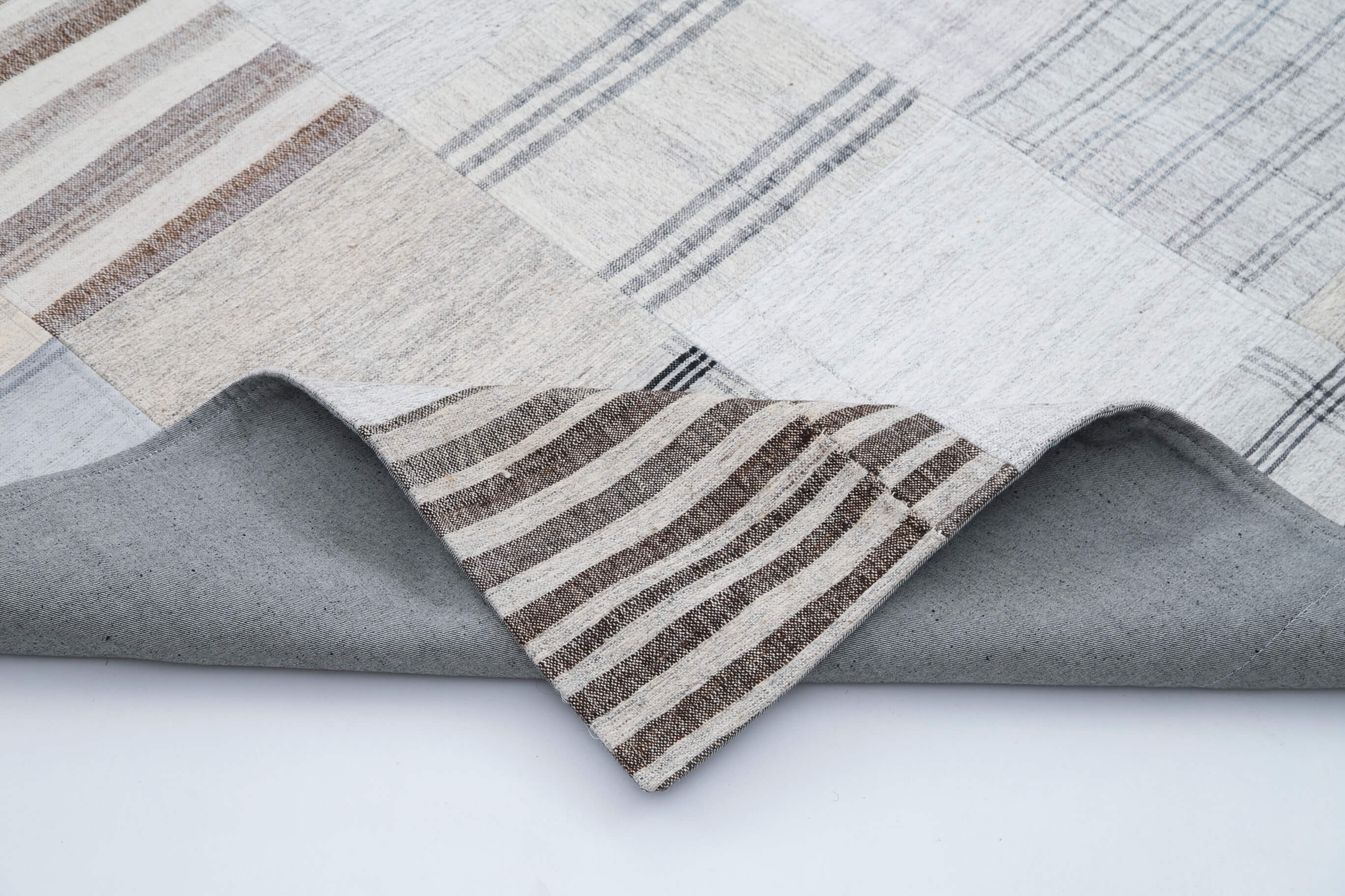 Handmade Area Rug - Kirk Yama White Patchwork Cotton Wool 8x10 Soft Vintage Carpet