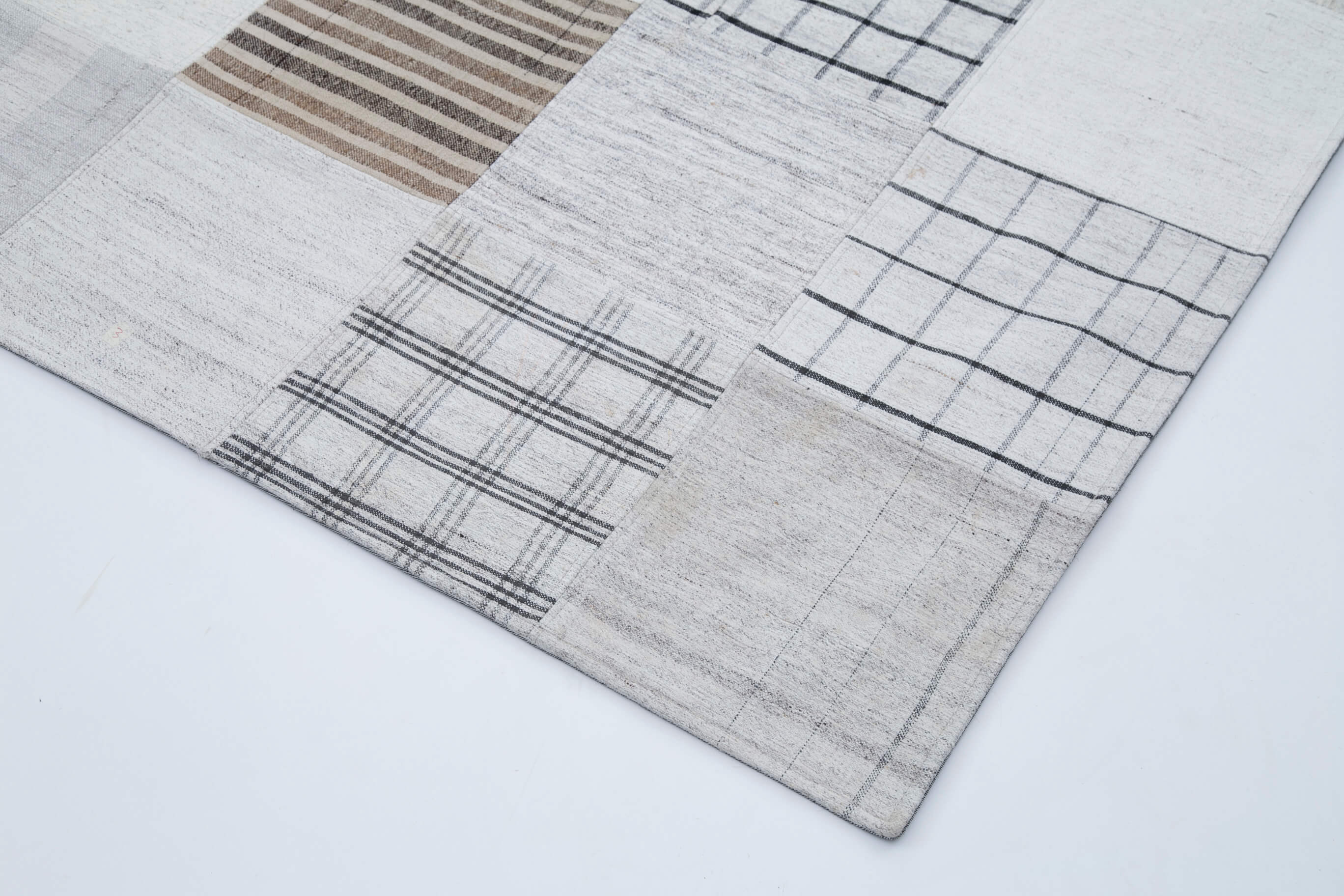 Handmade Patchwork Rug - White Cotton Wool Rug 8'x9'11'' | Vintage Turkish Carpet