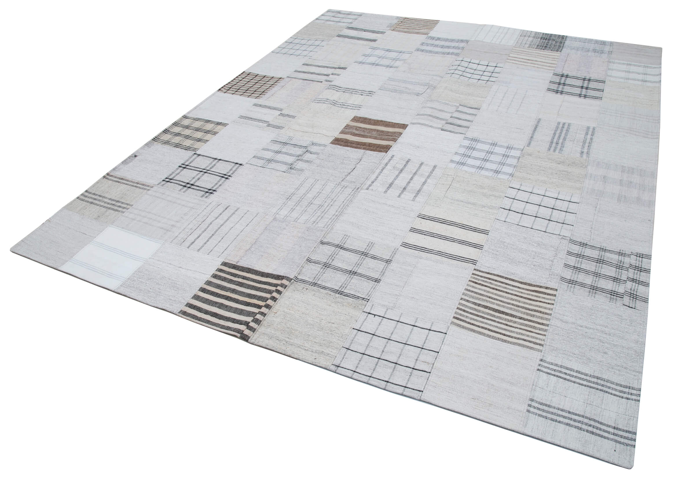 Handmade Area Rug – Kirk Yama White Patchwork Cotton Wool Carpet 8'x10'
