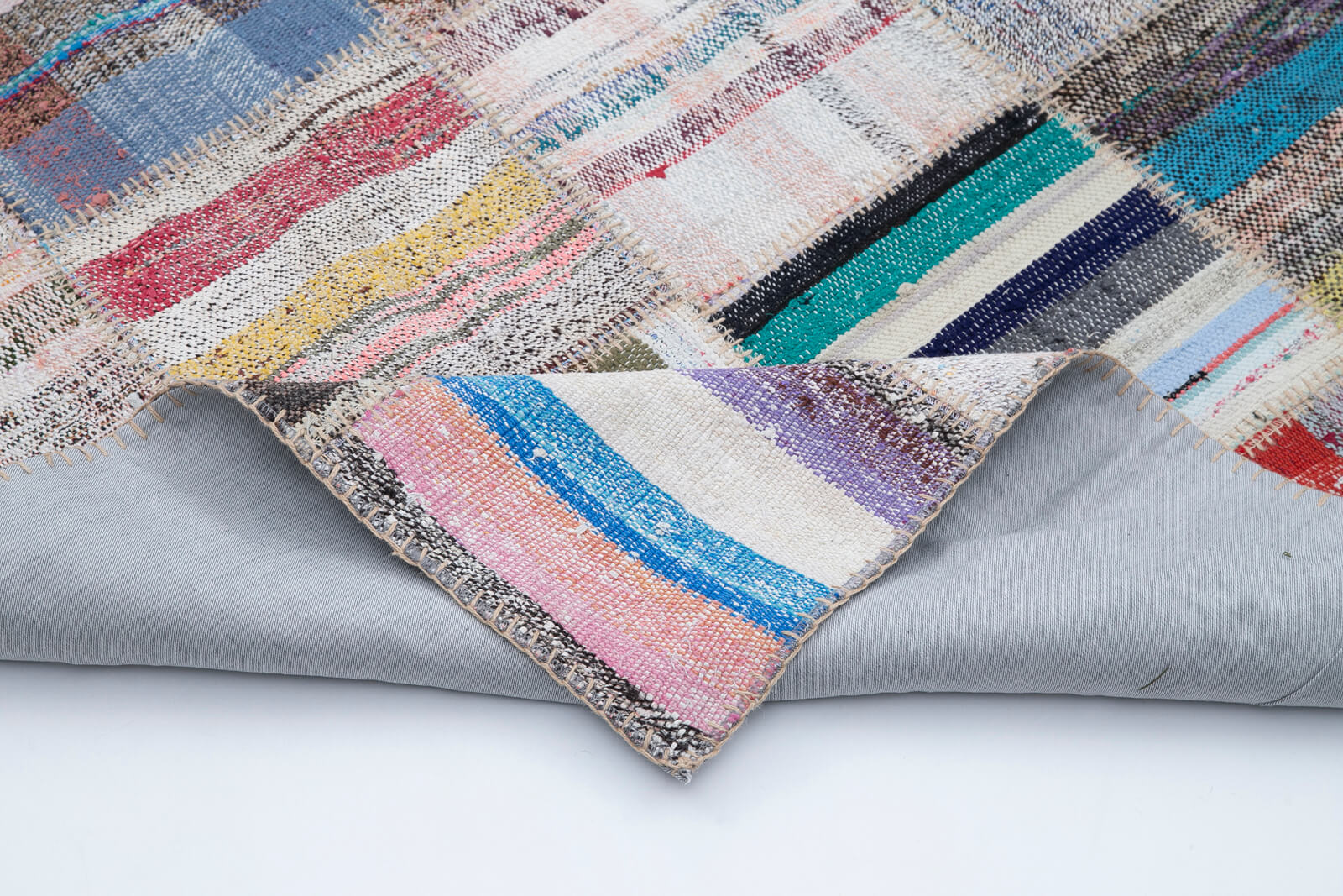 Handmade Patchwork Rug – Grey Patchwork Carpet 6x9 Area Rug Cotton Wool Blend