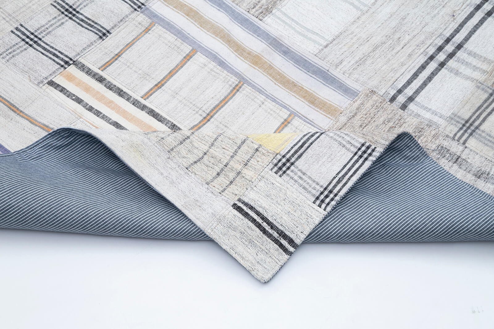 Handmade Wool Area Rug – Kirk Yama Beige Patchwork Cotton Wool Rug 8'x11'5''