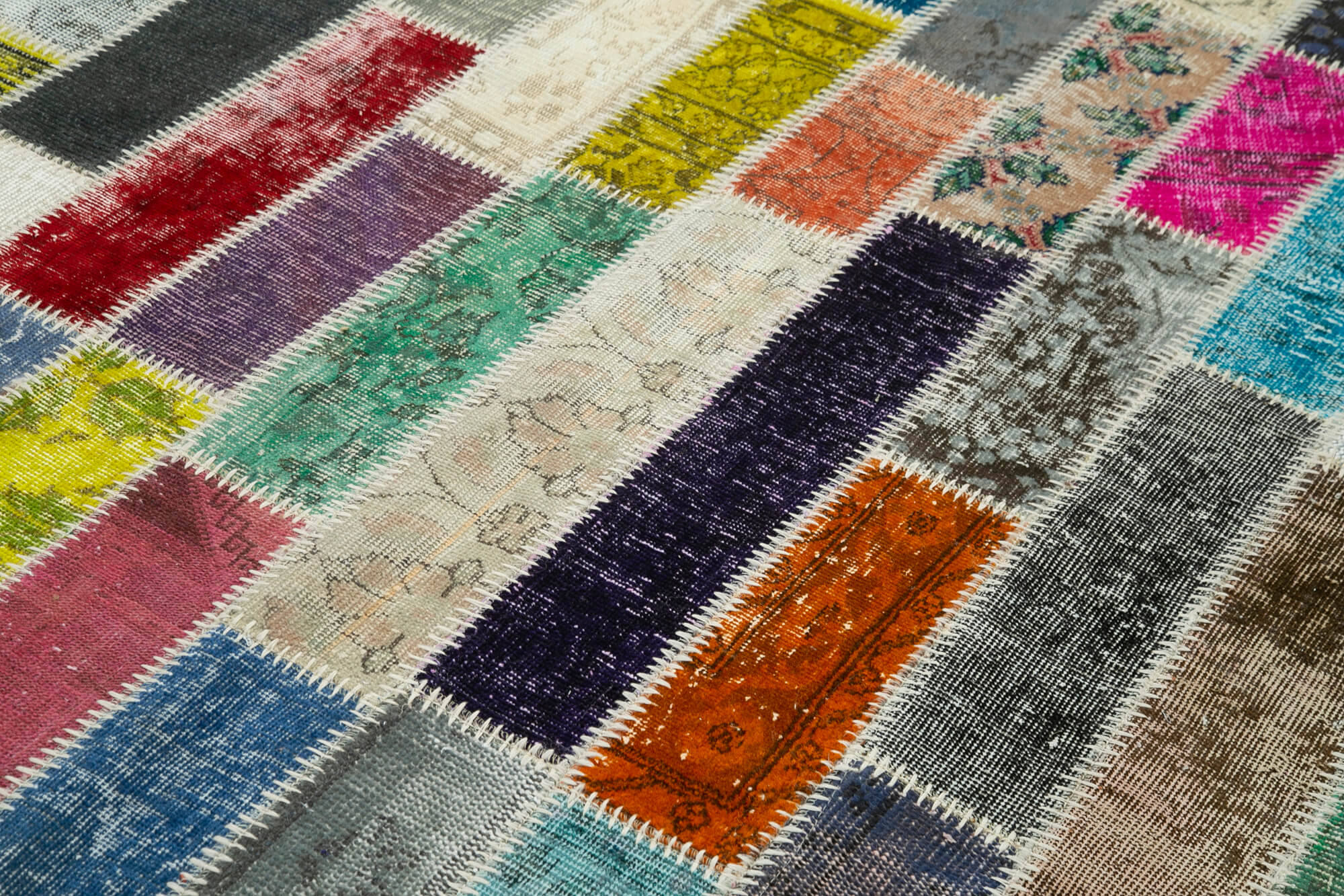 Handmade Wool Area Rug – Kirk Yama Grey Patchwork Turkish Wool Carpet 6'2''x8'2''