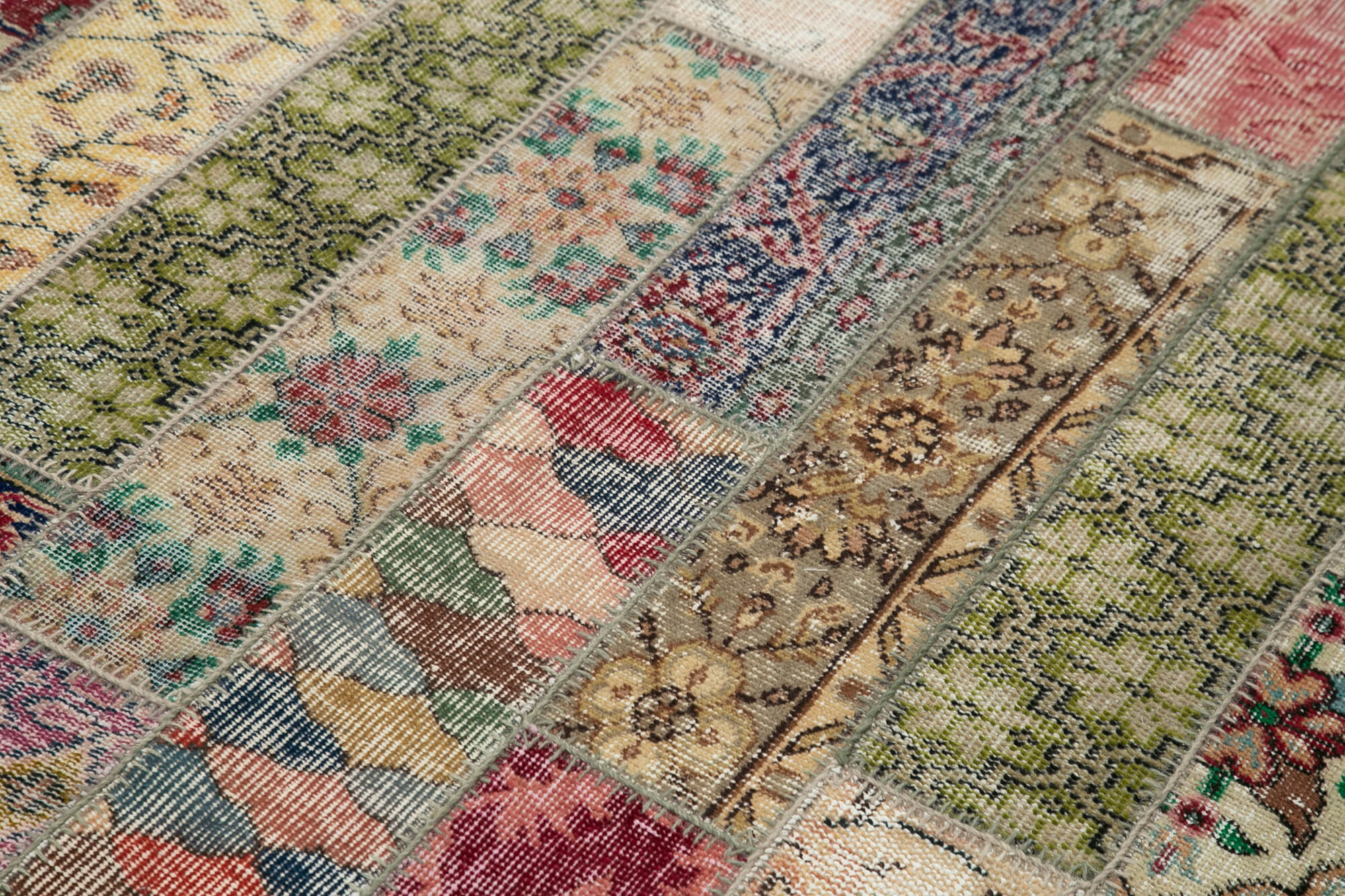 Handmade Patchwork Rug | Durable Wool Carpet, Soft Texture Carpet - Grey Area Rug 5x8 Feet