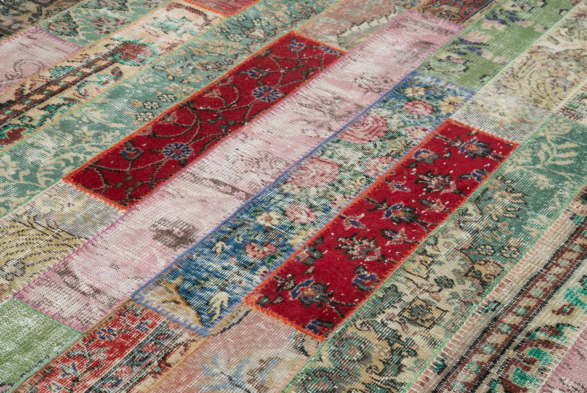 Handmade Area Rug - Kirk Yama Red Patchwork Cotton Wool Carpet 6'7''x10'0''